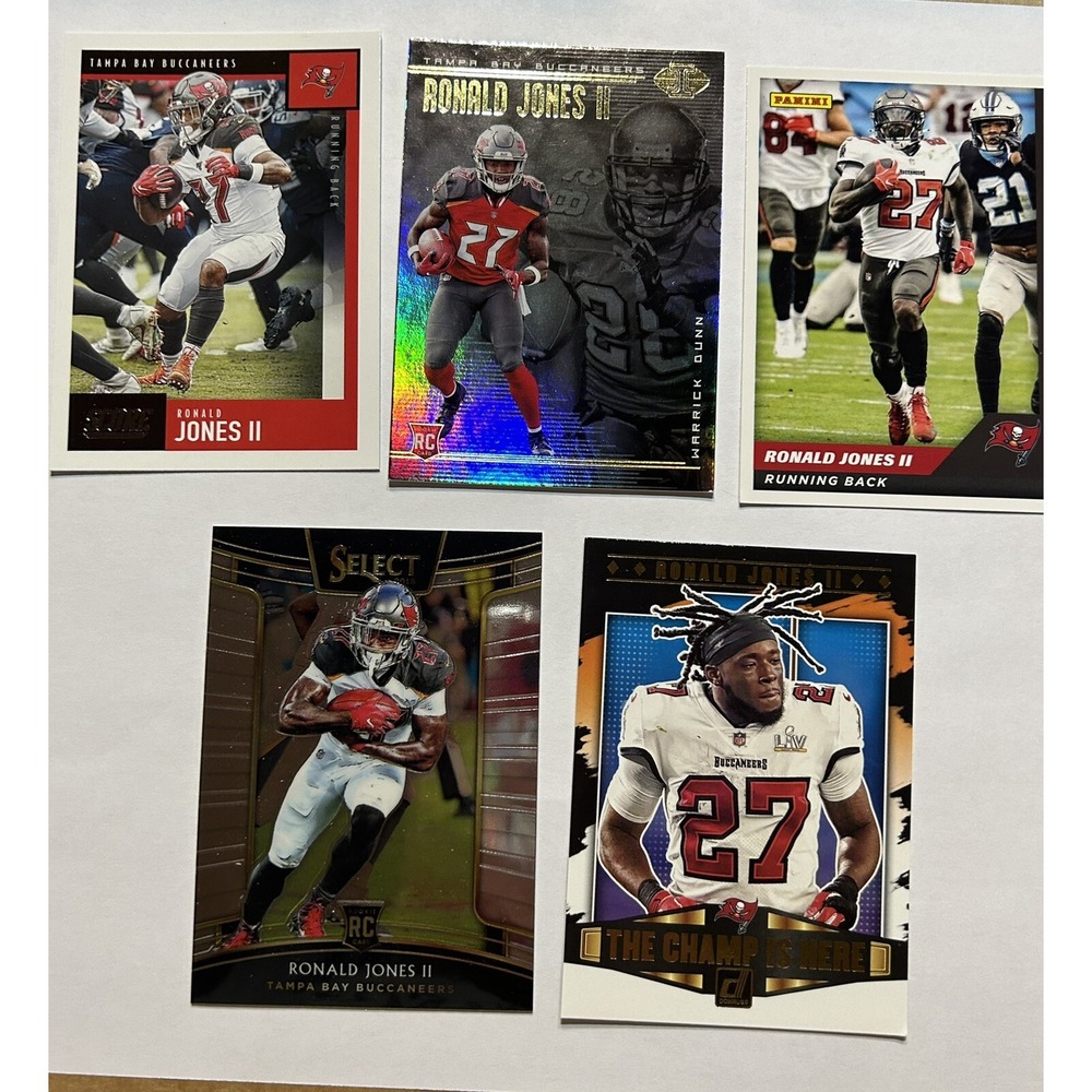 Panini Lot of 5 Tampa Bay Buccaneers Ronald Jones II Football Cards (Z1)